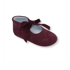 Amati steps handmade in Spain girl shoes